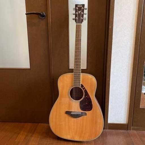 ヤマハ　アコースティックギター　FG702S YAMAHA ビギナー