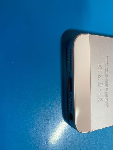 SIMフリー　iPhoneSE 第1世代 1GB SIMフリー バッテリー92％
