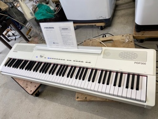 お薦め品‼️激安‼️ピアノタッチ 電子ピアノ PLAYTECH PDP300 2021年 お薦め品‼️激安‼️ピアノタッチ 電子ピアノ PLAYTECH PDP300 2021年