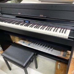 超お薦め品‼️美品‼️木製鍵盤‼️ローランド電子ピアノ DP603 2019年