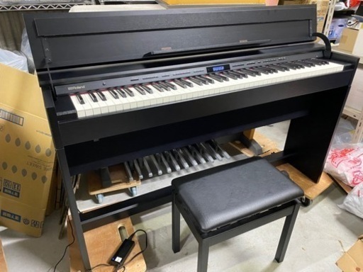 超お薦め品‼️美品‼️木製鍵盤‼️ローランド電子ピアノ DP603 2019年