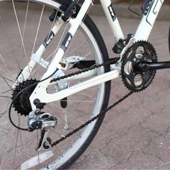 ブランドスポーツ自転車ーGT