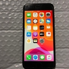 iPhone8 64GB 背面ガラス割れ