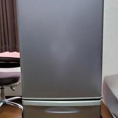 Panasonic　冷蔵庫(NR-B174W-S)　2012年式