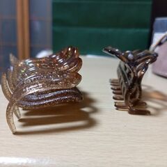 ヘアクリップ２個50円