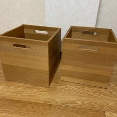 木の箱(引き出し)2個　