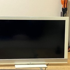 SONY 46型　大型テレビ