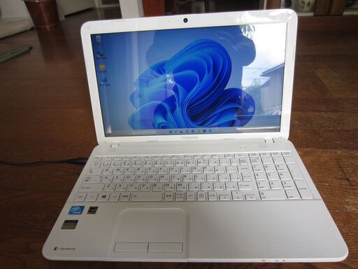 15.6型ノートPC　東芝　Dynabook T452/33HWSを売ります。