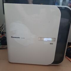Panasonic　ナノイー　加湿器　FE-KXF07