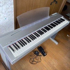 YAMAHA ヤマハ 電車ピアノ 88鍵盤 売ります