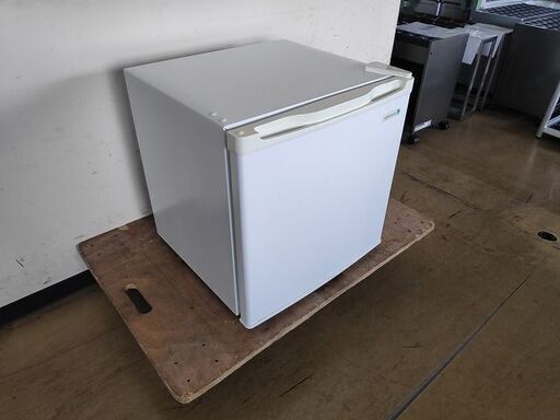ヤマダ電機　YRZ-C05B1　1ドア冷蔵庫『中古良品』 　【リサイクルショップサルフ】