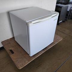 ヤマダ電機　YRZ-C05B1　1ドア冷蔵庫『中古良品』 　【リ...