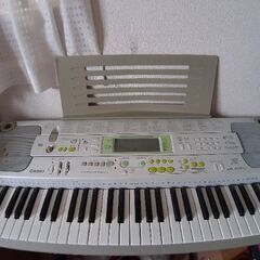 カシオ　電子キーボード　電子ピアノ
