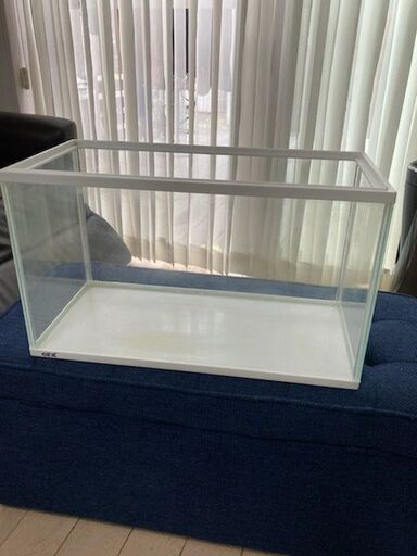 美品【アクリル水槽2個セット】
