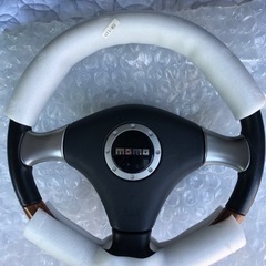 MOMOウッドステアリング