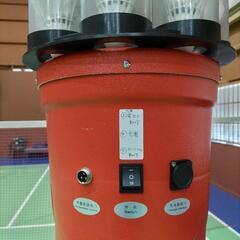 バドミントン電動ノックマシーン