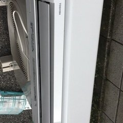 東芝 ルームエアコン/RAS-2219T（W） 2020年製 冷房能力：6畳用