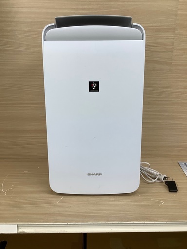 安心の6ヶ月保証付！！ SHARP コンプレッサー式除湿機 CM-L100-W 2020年製 冷風・衣類乾燥機能