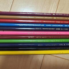 未使用)色鉛筆　11本
