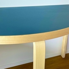 Artek 半円テーブルl 限定カラー(スモーキーブルー)