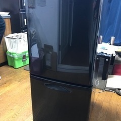 【冷蔵庫】　Panasonic 138L ブラック　2012年製