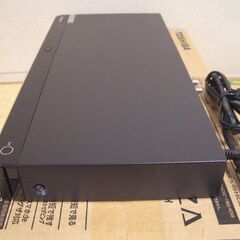 TOSHIBA 3チューナー REGZA DBR-T1009 （2020年製)☆初期動作保証