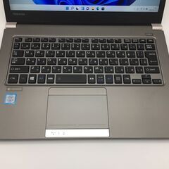 ABB643 dynabook R63/D TOSHIBA i5第6世代-6200U/8GB/SSD256GB(M.2規格