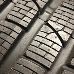 【セール】新品未使用タイヤ★ピレリ★255/35/19 2本セット★