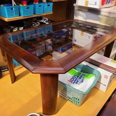 富士ファニチア　ガラステーブル