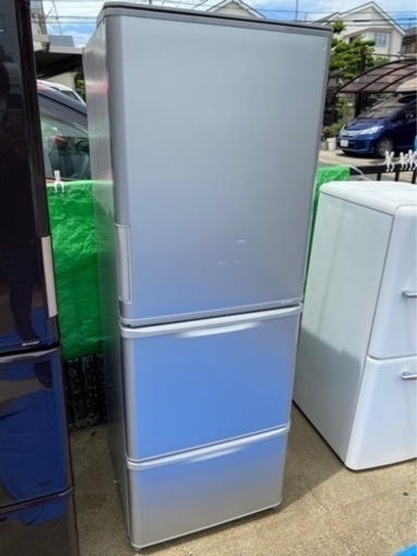 さらにお値下げしました❣️2020年製シャープ3ドア冷蔵庫どっちもドア(0511c)