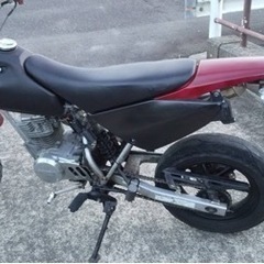XR100モタード　