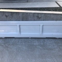 新車外し F24アトラス リアゲート アオリ エルフ100 キャンターガッツ