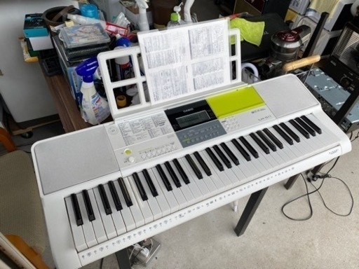 お薦め品‼️カシオ光ナビゲーションキーボード LK-511 2018年
