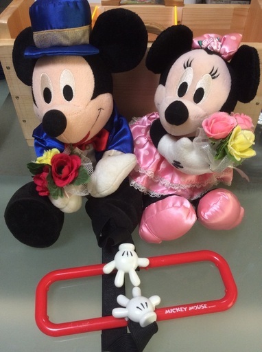 ミッキーとミニー ぬいぐるみとミッキーのティッシュホルダー アキソウ けやき台のおもちゃ ぬいぐるみ の中古あげます 譲ります ジモティーで不用品の処分