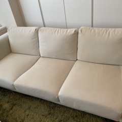 【ネット決済】IKEAの3人掛けソファ