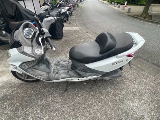 SYM RV125i 商談中 | urduskills.com