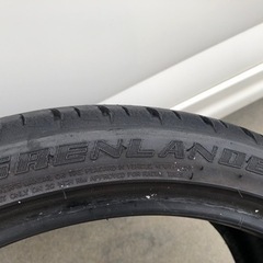 20インチ⭐︎1か月のみ使用☆255/35☆2本