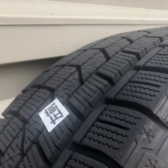 スタッドレスタイヤ　ホィール　4本　取りに来られる方限定