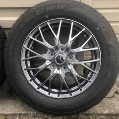 スタッドレスタイヤ　ホィール　4本　取りに来られる方限定
