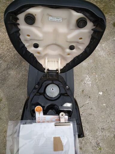 可愛いスクーター スズキ チョイノリ（50cc）ホワイト 実動車です