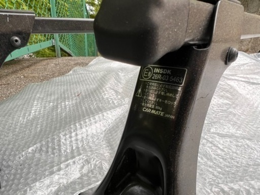 ハイエース　キャラバン　ルーフキャリア　RV INNO INSDK  とバー147センチ