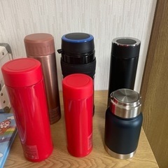 色々な水筒