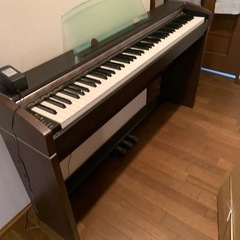 電子ピアノを0円で譲ります（ペダルを使って弾く方には向いていません）