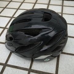 取引中、KABUTOのヘルメット