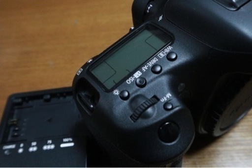 さらに値下げ！美品　キヤノンEOS7Dmark2 オマケ多数！