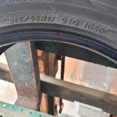 中古スタッドレスタイヤ　215/55R17