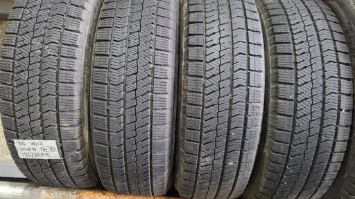 大 中古スタッドレスタイヤ 175/65R15 - bravista.com.br