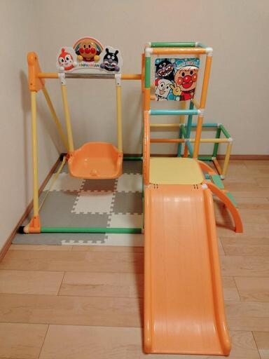 アンパンマン　ジャングルジム　マット付き