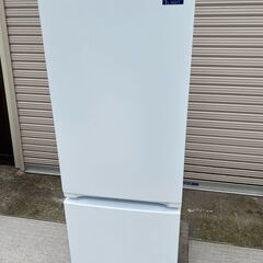 【ネット決済・配送可】ヤマダ　冷蔵庫　YRZ-F15G1　201...
