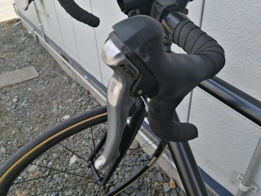 イギリス brand x フレーム シマノ105 5800系コンポ